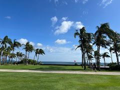 -亚龙湾喜来登·美景台大堂吧