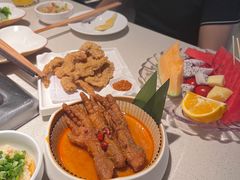 -海底捞火锅鲜切牛肉主题店(长寿路店)