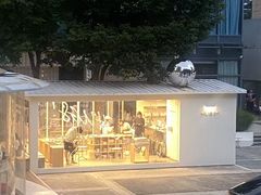 -HUGS coffee(东区店)