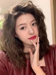 -BULB STUDIO 巴柏明星发型工作室