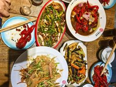 -叶派龙虾•招牌香辣蟹·海鲜(中海国际店)