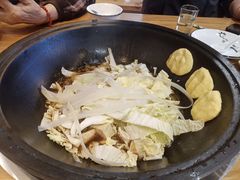 -晨皓祥人民公社铁锅炖菜(西华苑店)