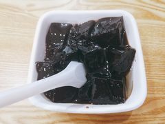 蜂蜜龟苓膏-家味螺蛳粉&烤鱼(五角场店)