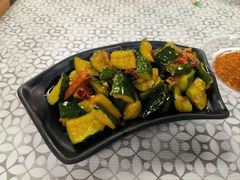 -云晓光头烧烤吧(德平路店)