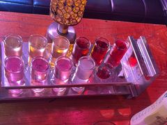 -喜鹊音乐酒馆(西街店)