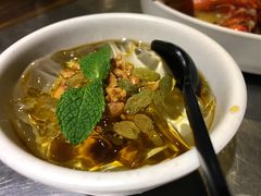 -龙巢盱眙龙虾·牛蛙·烧烤宵夜(八卦岭店)