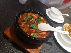 -万重锦·人文川菜馆(骡马市店)