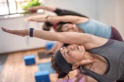 -兴亚瑜伽20年老馆