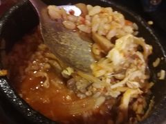 辣牛肉汤-百年石锅饭·朝鲜族传统民餐
