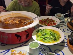 -卢大鲜鱼头捞饭(美利广场店)