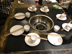 -怡品川宇火锅(宝立方店)
