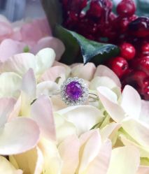 -威德钻石-克拉钻大本营(南京东路店)