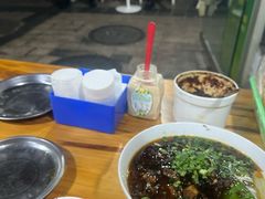 -越洋肖氏老米线(杨家坪店)
