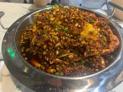 -凤凰路何眼镜香辣蟹(花果园店)