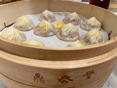 蟹粉小笼包-鼎泰丰(当代商城店)