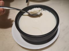顺德大良双皮奶-陶陶居酒家(SM二期购物广场店)