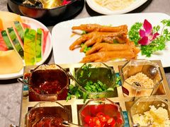 -德天肥牛海鲜火锅(城西银泰店)