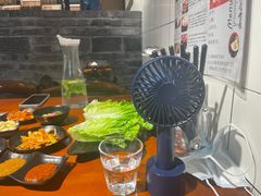 -肉甲韩国木炭烤肉(新壹街1店)