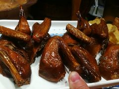 脆皮乳鸽-十六蒲(桂林路店)