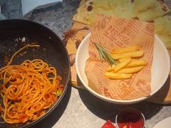 -芭莉与彩虹西餐厅(成都合生汇店)