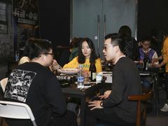-兵魂·室内真人CS枪战俱乐部·团建·军事轰趴馆