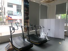-APT运动康复中心(徐汇万科店)