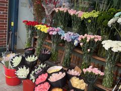 -亭亭鲜花店(中山北路店)