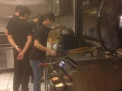 -龙治汉堡(中华城店)