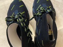 -BALENCIAGA(比斯特苏州购物村店)