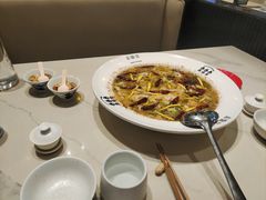 -渔语鱼酸菜鱼新川菜(来福士店)