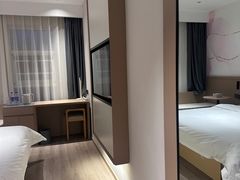 -松果酒店(农业路河南博物院店)