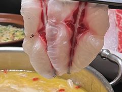 -鲜入唯煮·港式海鲜牛肉火锅(金宝街店)