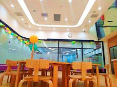 -美国谷斯妈妈早教中心 (陆家嘴店)