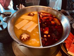 -湊湊火锅·茶憩(新中关购物中心店)