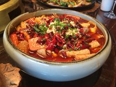 麻辣诱惑-天山醉美辣子鸡(文艺路店)