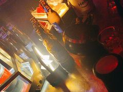 -赛博LIVE SHOW酒吧