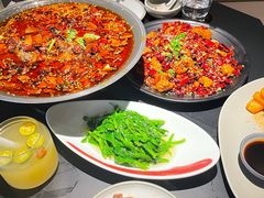 -麻六记(凤凰汇店)