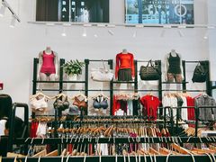 -lululemon(比斯特购物村店)