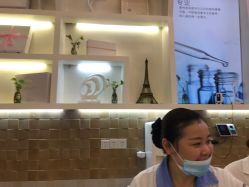 -蕾特恩祛痘•皮肤管理