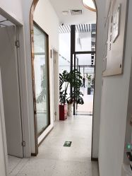 -嘉和医学脱毛中心