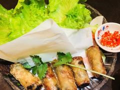 -大头虾越式风味餐厅(光明广场店)