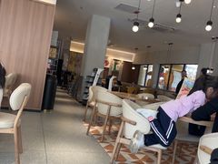 -必胜客(阿罗海店)