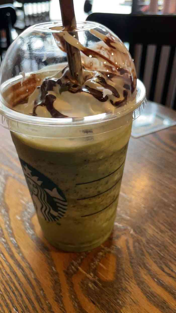 星巴克(无锡茂业购物中心店)-"送娃上课后的好去处,之前囤的三色