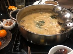-官也街澳门火锅(新源里店)