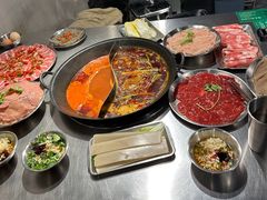 -鹿鸣山草本茶香火锅(园西路店)