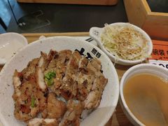 -熊吞·大碗丼烧肉饭(济宁万达广场店)
