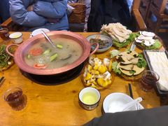 -民食香·腊排骨野生菌美食(木府店)