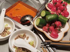 -海底捞火锅(宝龙广场夜宵主题店)