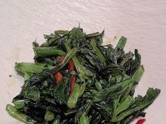 -滩外滩·本帮江浙菜(新天地店)
