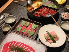 -三出山火锅(南京万象天地店)